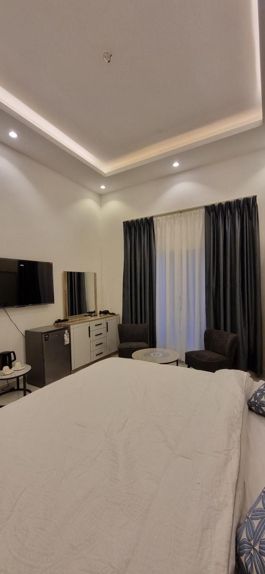 Elizabeth Hostel Muscat Exterior photo
