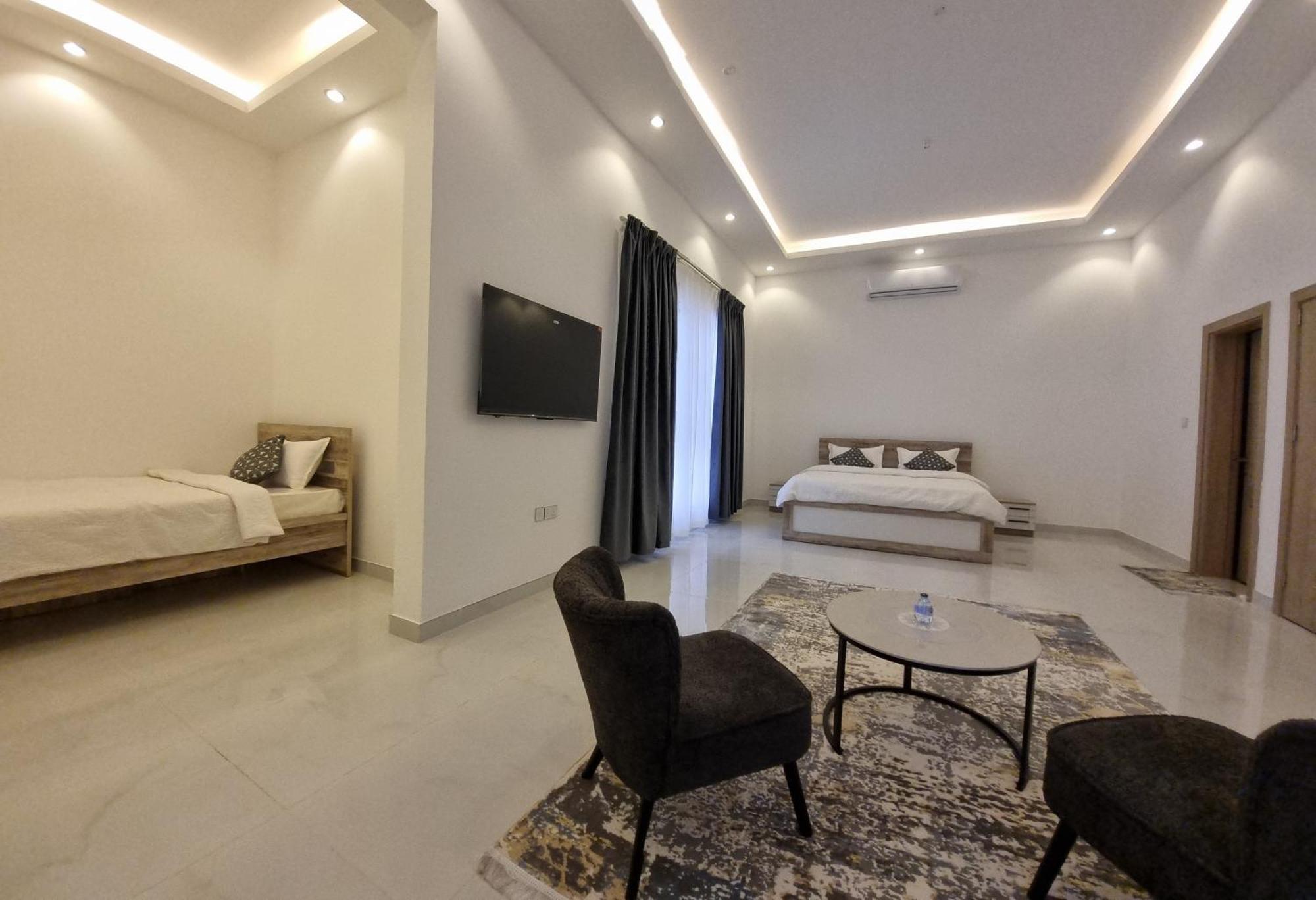 Elizabeth Hostel Muscat Exterior photo