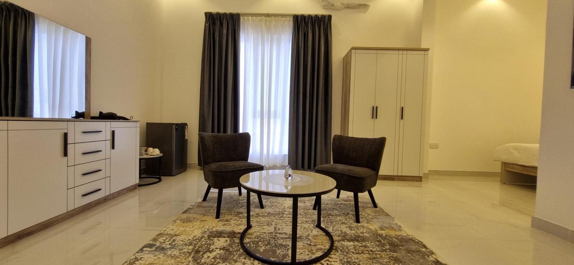 Elizabeth Hostel Muscat Exterior photo